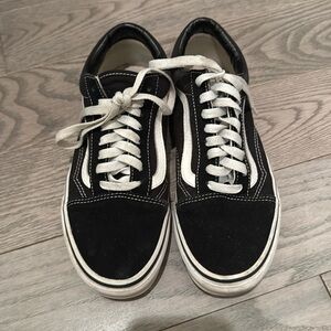Vans classic sneakers. Good condition